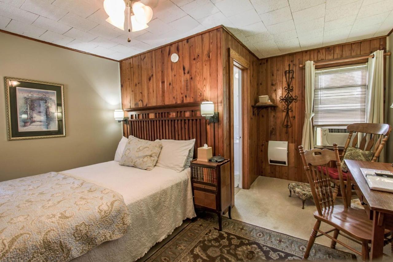 Mountainaire Inn And Log Cabins Blowing Rock Dış mekan fotoğraf