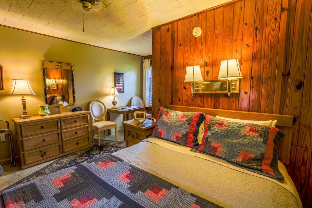 Mountainaire Inn And Log Cabins Blowing Rock Dış mekan fotoğraf